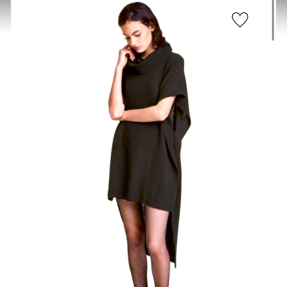H&M ribbed poncho in black.  XS/S